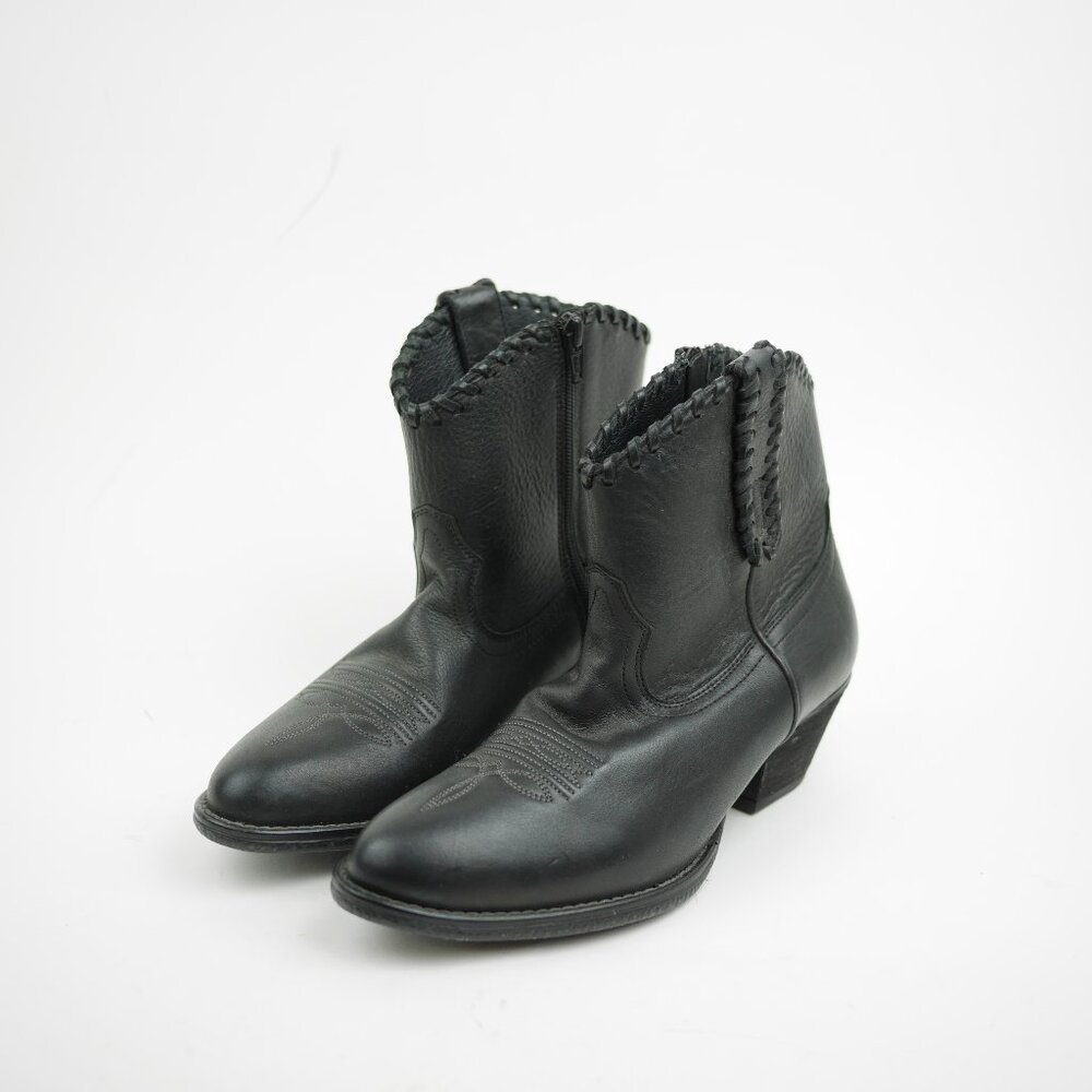 SHYANNE Women's 8.5 Black leather ankle western boots low heel booties tooled